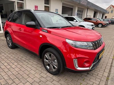 Gebraucht Suzuki Vitara Comfort 129 PS (94 kW) 2022 Rot SUV