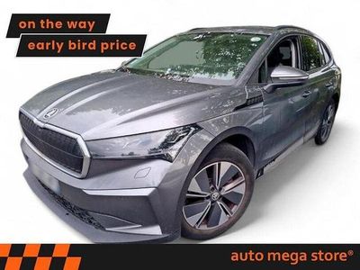 Grau Gebraucht 2022 Skoda Enyaq iV Loft SUV | 23.949 € (Superpreis)