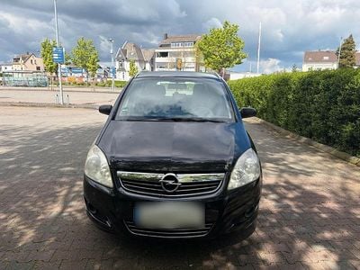 Second-hand Opel Zafira 140 CP (102 kW) 2009 Negru Monovolum