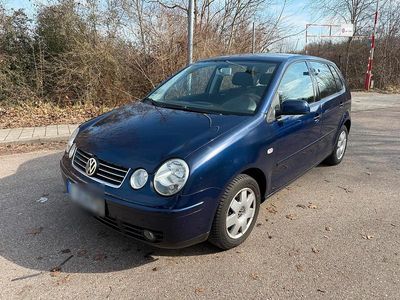 Gebraucht VW Polo Highline 75 PS (55 kW) 2004 Blau Kleinwagen