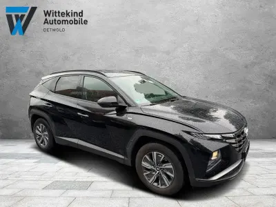 Gebraucht Hyundai Tucson Select 136 PS (100 kW) 2021 Schwarz SUV