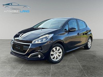 Blau Gebraucht 2017 Peugeot 208 Active Kleinwagen | 7.790 € (Fairer Preis)