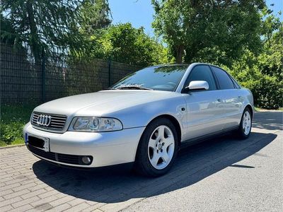 Gebraucht Audi A4 Performance 90 PS (66 kW) 2000 Silber Limousine