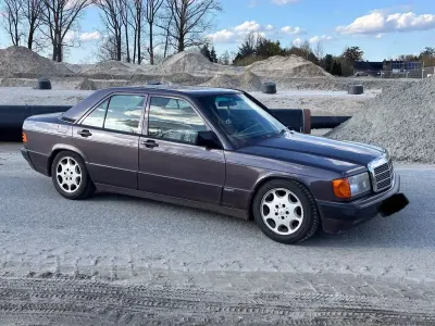 Brugt Mercedes 190 Sportline 109 HK (80 kW) 1992 Grå Sedan
