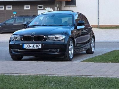 Gebraucht BMW 120 Sport Line 177 PS (130 kW) 2010 Schwarz Kleinwagen