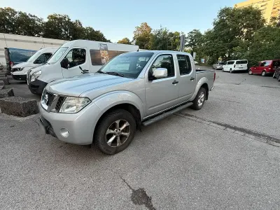 Gebraucht Nissan Navara 190 PS (139 kW) 2013 Silber Pickup