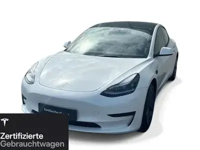 Usata Tesla Model 3 RWD 205 kW (279 CV) 2023 Bianco Berlina