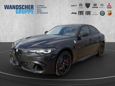 Schwarzandere Neu 2025 Alfa Romeo Giulia Quadrifoglio Limousine | 83.750 € (Guter Preis)