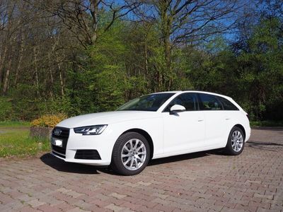 gebraucht Audi A4 2.0 TDI Avant Matrix RFK ASS 8-Fach MMI plus