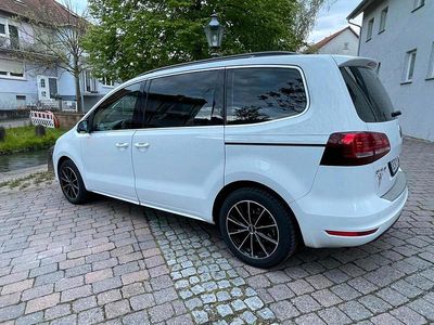 Gebraucht VW Sharan 2016 Weiß Van / Kleinbus