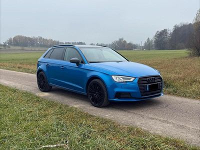 Gebraucht Audi A3 Comfort 110 PS (80 kW) 2017 Blau Limousine