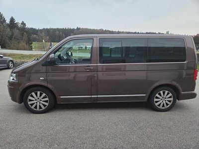 Usata VW T5 Team 179 CV (131 kW) 2011 Marrone Furgone