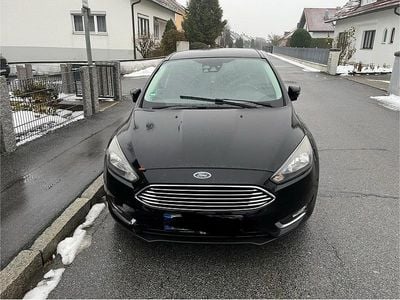 Second-hand Ford Focus Titanium 150 CP (110 kW) 2015 Negru Berlinǎ