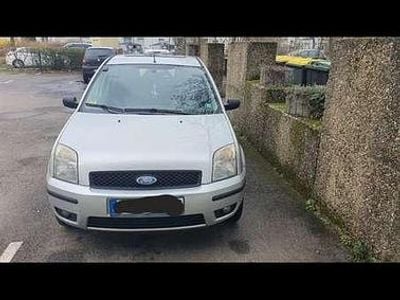 Second-hand Ford Fusion 90 CP (66 kW) 2005 Argintiu Hatchback