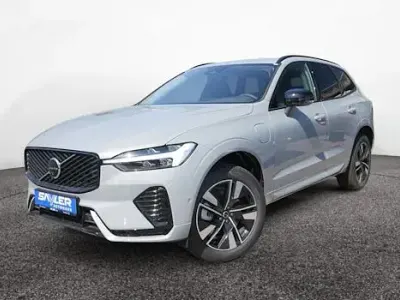 Neu Volvo XC60 Plus 455 PS (334 kW) 2026 Grau SUV