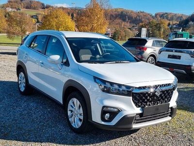 Weiß Neu 2025 Suzuki SX4 S-Cross Comfort SUV | 24.990 € (Superpreis)