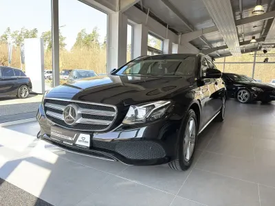 Gebraucht Mercedes E220 Avantgarde 194 PS (142 kW) 2018 Schwarz Limousine