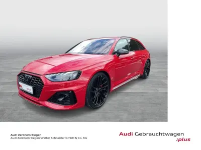 Gebraucht Audi RS4 Sport 450 PS (330 kW) 2021 Tangorot metallic Kombi