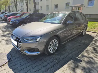 Gebraucht Audi A4 Ambiente 163 PS (119 kW) 2020 Grau Limousine