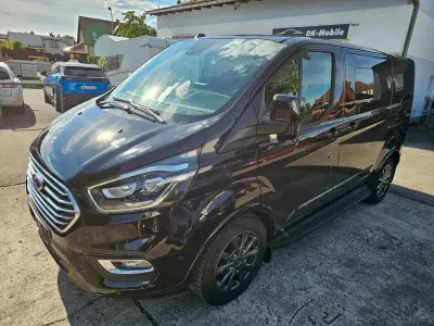 Gebraucht Ford Tourneo Titanium 131 PS (96 kW) 2021 Schwarz Kombi