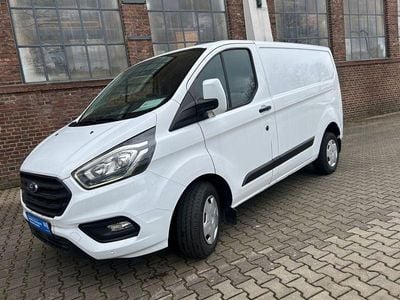 Weiß Gebraucht 2019 Ford Transit Custom Van / Kleinbus | 16.490 € (Superpreis)