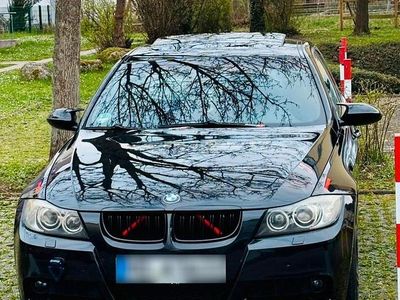 Gebraucht BMW 320 Sport Line 170 PS (125 kW) 2006 Schwarz Limousine