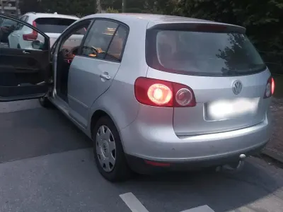 Gebraucht VW Golf Plus Cross 115 PS (84 kW) 2026 Silber Van / Kleinbus