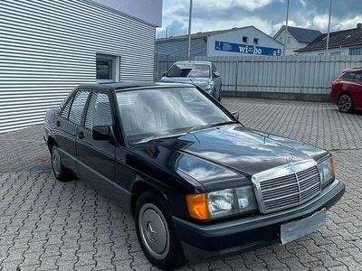Schwarz Gebraucht 1990 Mercedes 190 Limousine | 14.900 €