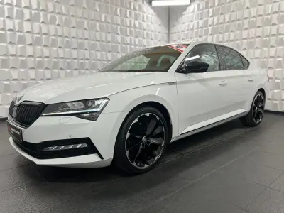 Gebraucht Skoda Superb SportLine 150 PS (110 kW) 2019 Weiß Limousine