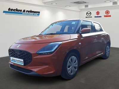 Neu Suzuki Swift Club 83 PS (61 kW) 2026 Flame orange pearl metallic Kleinwagen