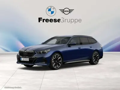 Neu BMW 540 M Sport 303 PS (222 kW) 2026 Blau Kombi