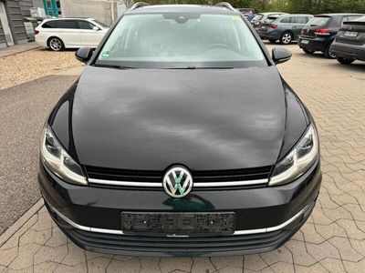 gebraucht VW Golf VII Variant IQ.DRIVE /LED/Panorama/Navi/