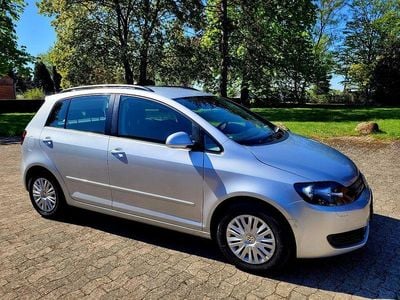 Second-hand VW Golf VI Trendline 102 CP (75 kW) 2009 Argintiu Hatchback