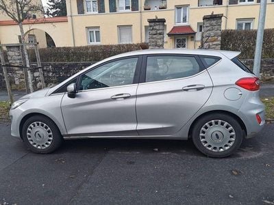 Gebraucht Ford Fiesta Cool & Connect 101 PS (74 kW) 2018 Silber Kleinwagen