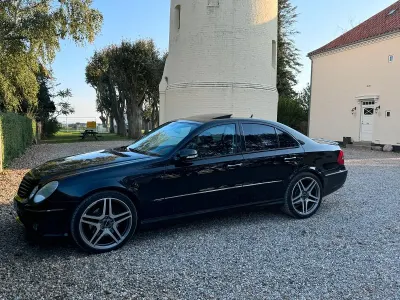 Gebraucht Mercedes E500 AMG 388 PS (285 kW) 2006 Schwarz Limousine