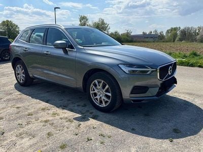 Usado Volvo XC60 Momentum 197 HP (144 kW) 2020 Cinzento SUV