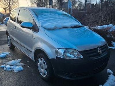 Gebraucht VW Fox 54 PS (39 kW) 2007 Silber Kleinwagen