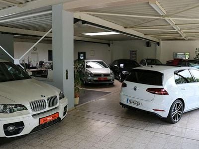 Usata BMW 320 Sport Line 170 CV (125 kW) 2012 Blu Station wagon