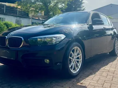 Gebraucht BMW 118 Advantage 136 PS (100 kW) 2018 Schwarz Limousine