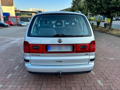 VW Sharan