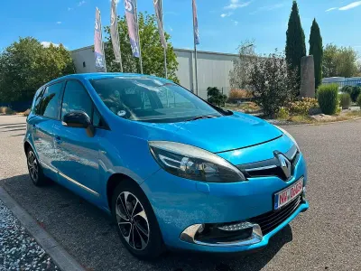 Gebraucht Renault Scénic III Bose Edition 131 PS (96 kW) 2015 Blau Kombi