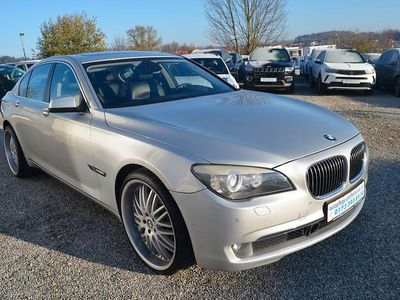 Gebraucht BMW 730 245 PS (180 kW) 2010 Silber Limousine