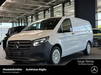 Gebraucht Mercedes Vito 163 PS (119 kW) 2025 Weiss Van