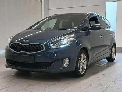 Gebraucht Kia Carens 141 PS (103 kW) 2016 Blau Van / Kleinbus