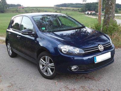 Gebraucht VW Golf VII Match 80 PS (58 kW) 2012 Blau Limousine