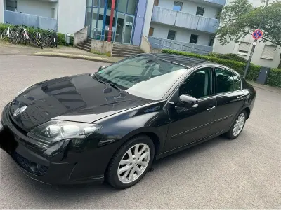 Gebraucht Renault Laguna III 116 PS (85 kW) 2010 Schwarz Limousine