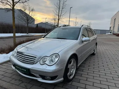 Używany Mercedes C320