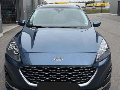 Usata Ford Kuga Vignale 152 CV (111 kW) 2024 Blu SUV