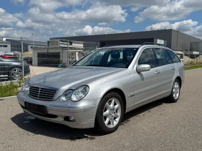 Gebraucht Mercedes C270 Avantgarde 170 PS (125 kW) 2002 Silber Kombi