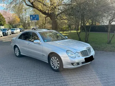 Gebraucht Mercedes 280 Elegance 190 PS (139 kW) 2008 Silber Limousine